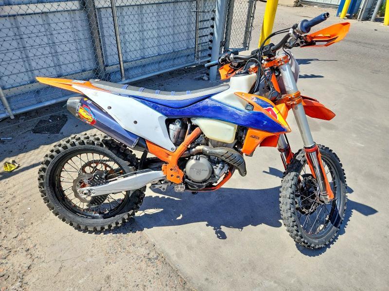 2022 KTM 350 VBKXCN434NM247026