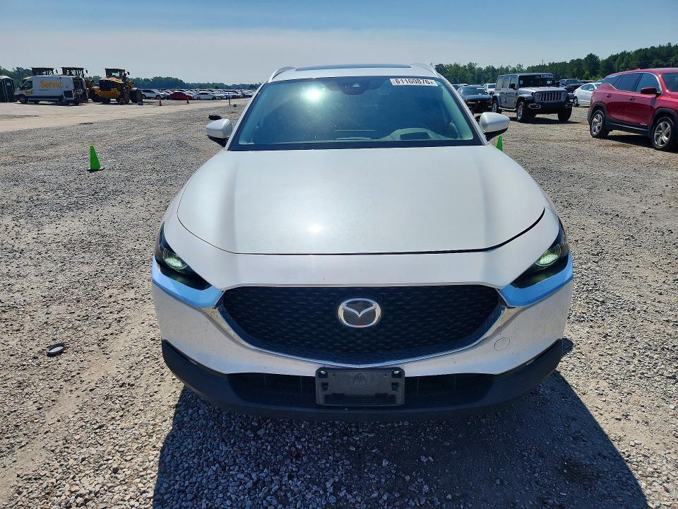 2022 MAZDA CX-30 PREMIUM — Фото 5 из 13