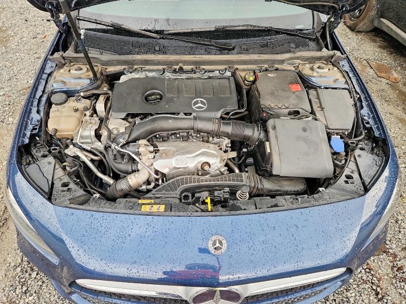 2022 MERCEDES-BENZ A 220 — Фото 11 из 12