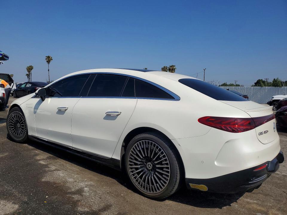 2022 MERCEDES-BENZ EQS SEDAN 450+ — Фото 2 из 12