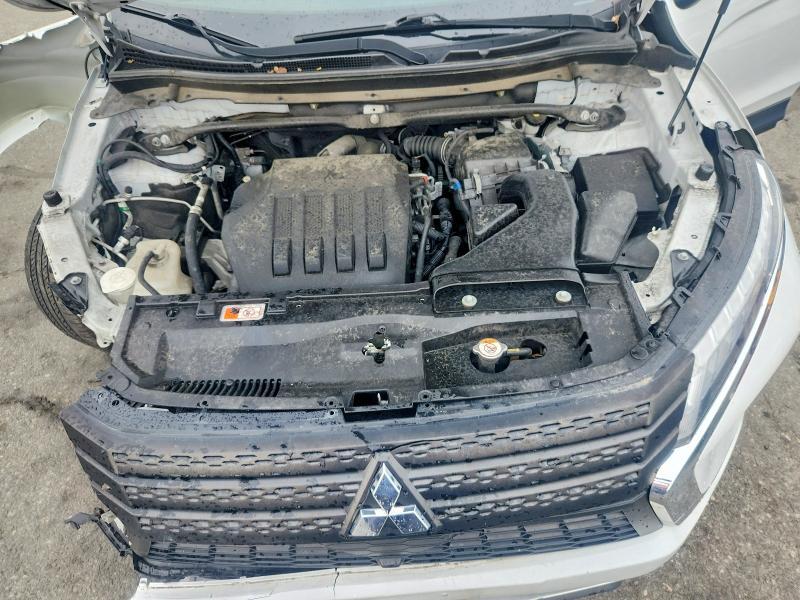 JA4ATWAA1NZ061392 2022 MITSUBISHI ECLIPSE CROSS photo no. 11