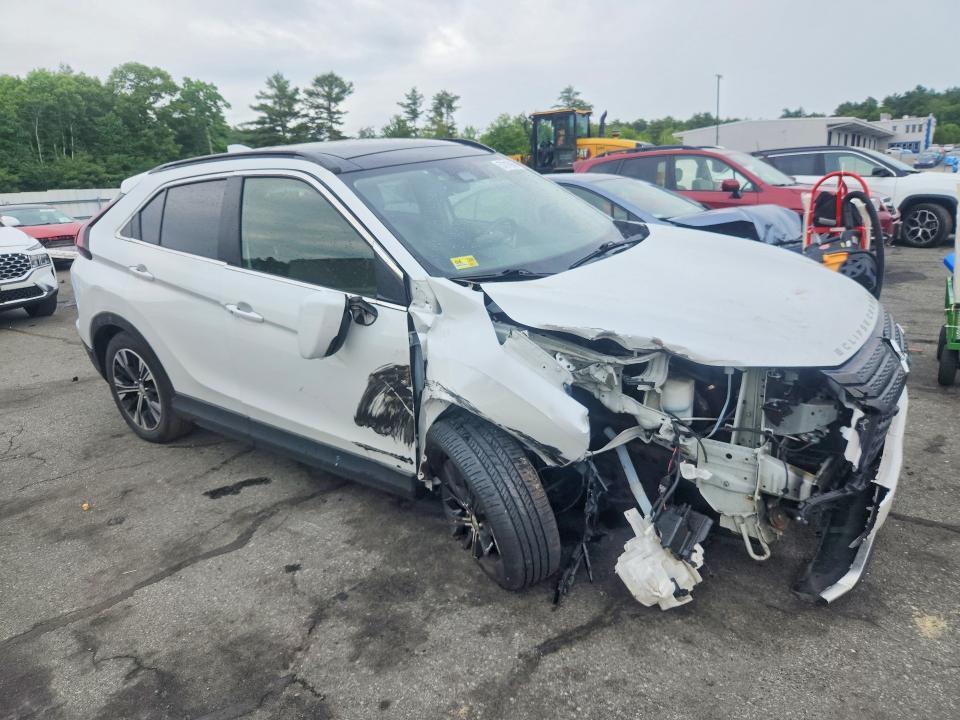 JA4ATWAA1NZ061392 2022 MITSUBISHI ECLIPSE CROSS photo no. 4
