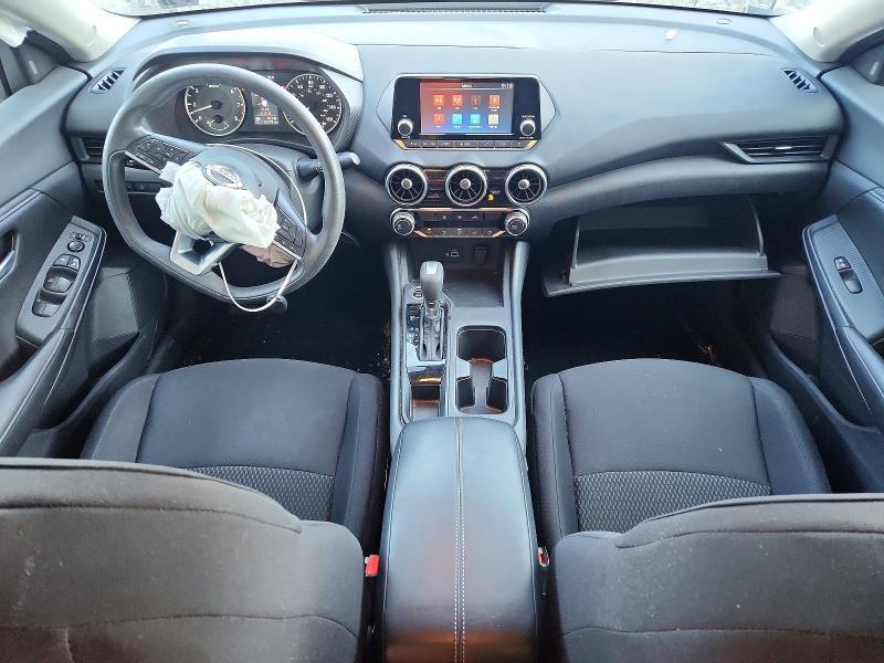 2022 NISSAN SENTRA S — Фото 8 из 12