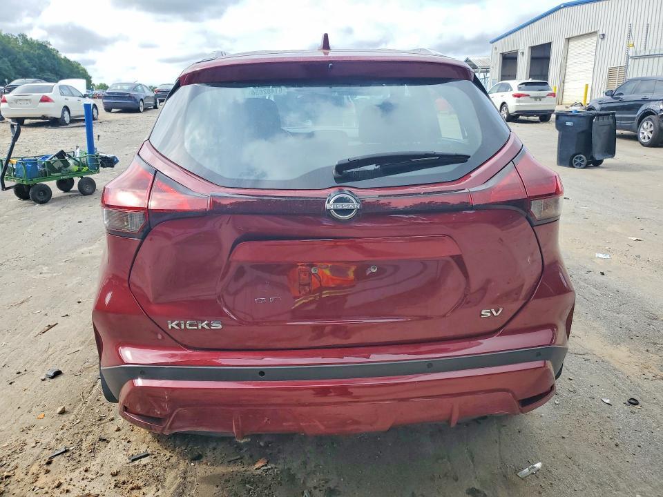 2022 NISSAN KICKS SV — Фото 6 из 12