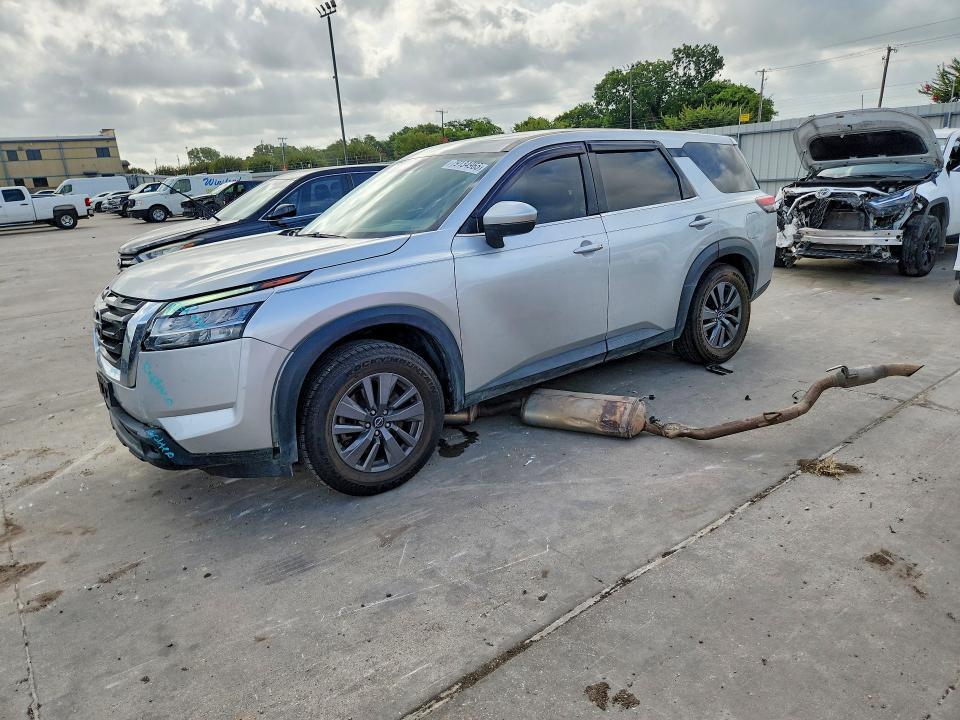 2022 NISSAN PATHFINDER