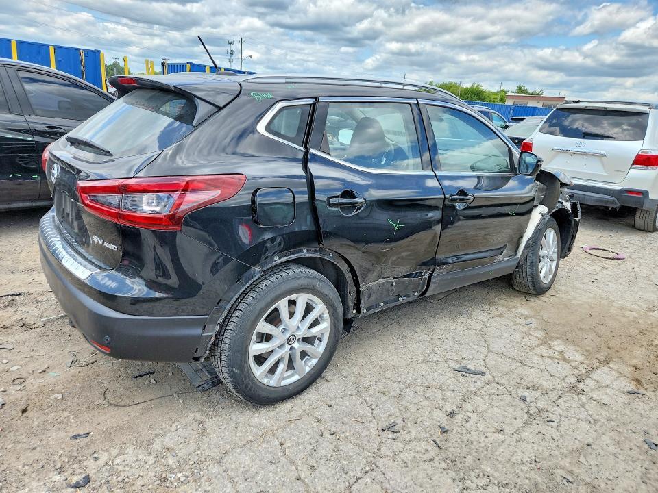 2022 NISSAN ROGUE SPORT SV — Фото 3 из 14