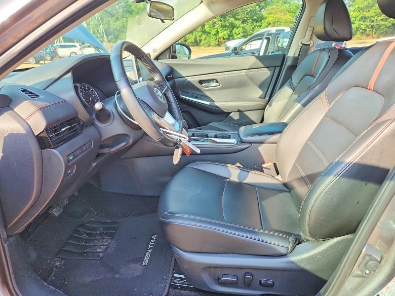 2022 NISSAN SENTRA SR — Фото 7 из 13
