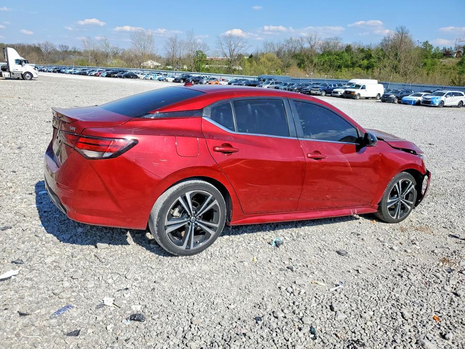 2022 NISSAN SENTRA SR — Фото 3 из 12