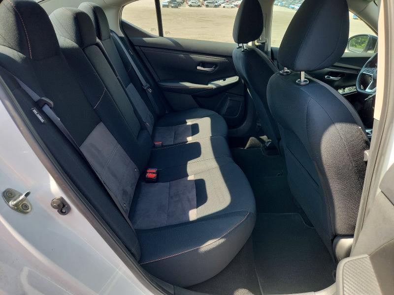 2022 NISSAN SENTRA SR — Фото 9 из 12
