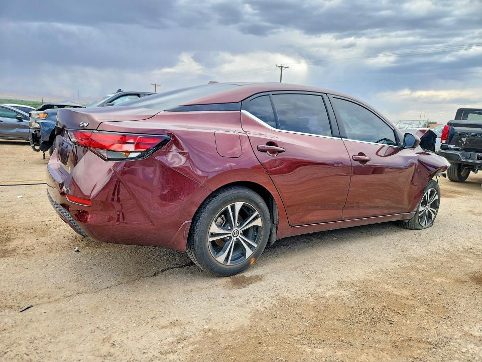 2022 NISSAN SENTRA SV — Фото 3 из 12