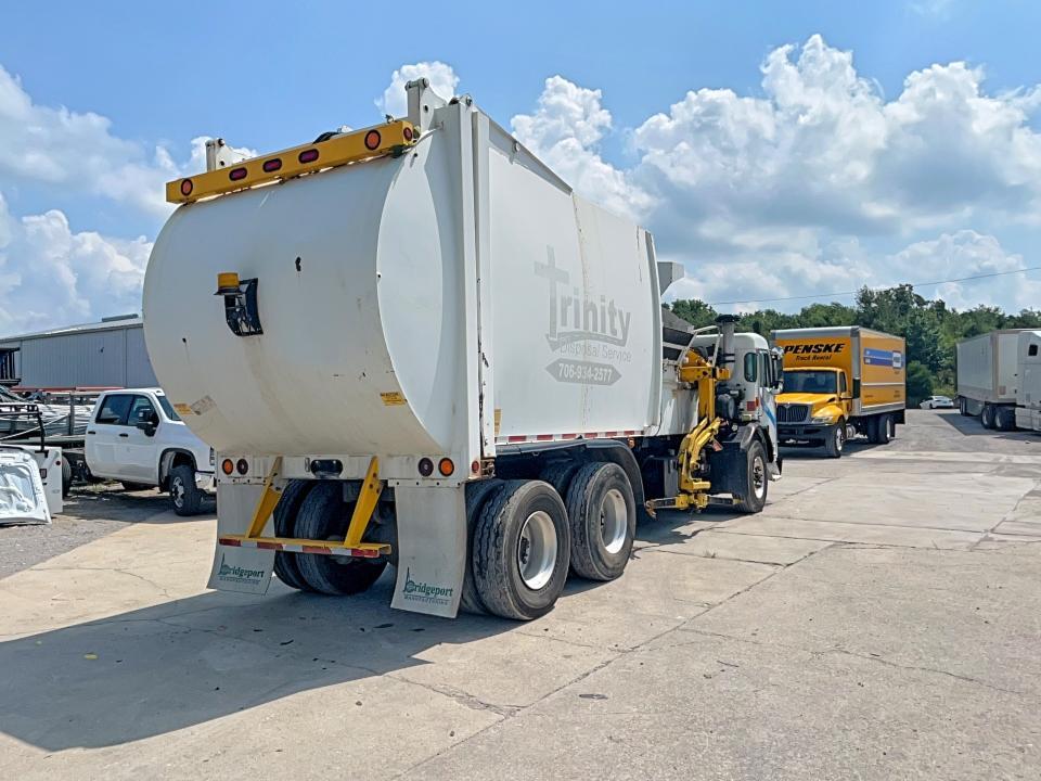 2022 PETERBILT 520 PACKER GARBAGE TRUCK — Фото 4 из 12