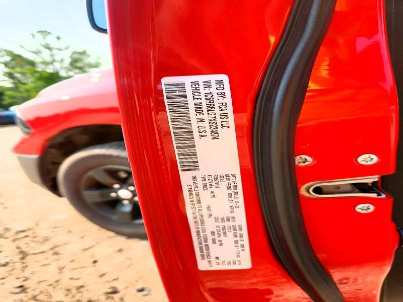 2022 RAM 1500 CLASSIC SLT — Фото 12 из 12