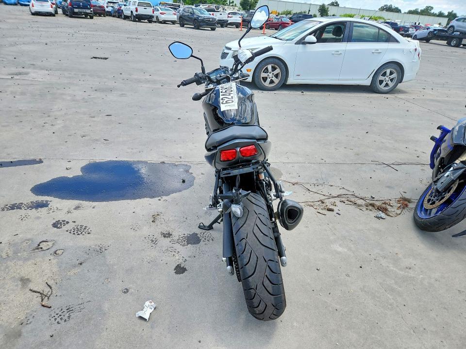 JS1VP55A5N7100281 2022 SUZUKI SV650 photo no. 4