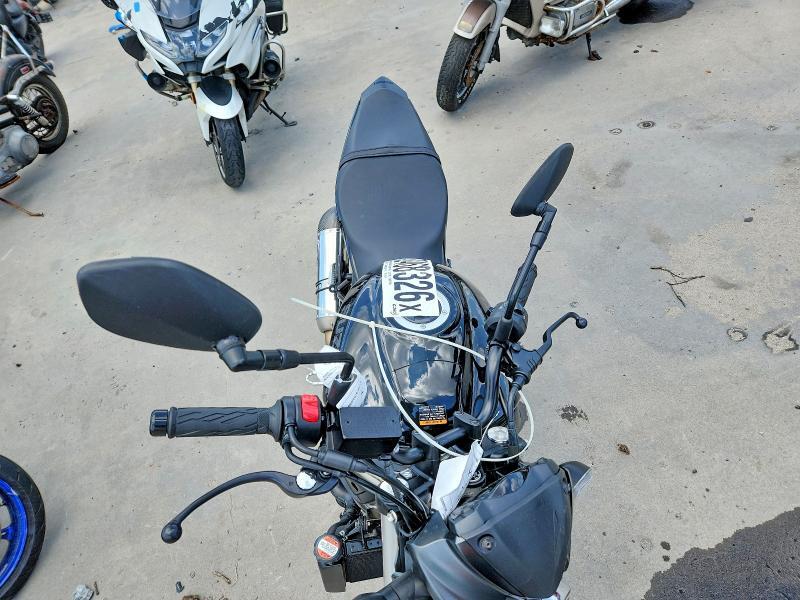 JS1VP55A5N7100281 2022 SUZUKI SV650 photo no. 5