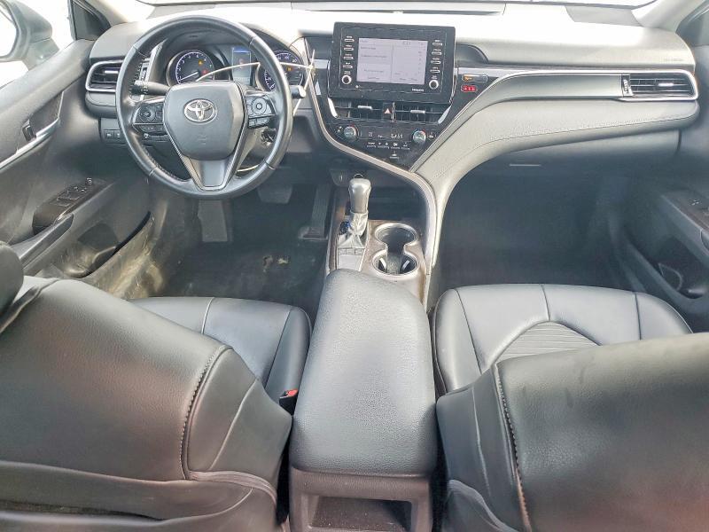 2022 TOYOTA CAMRY SE — Фото 8 из 13