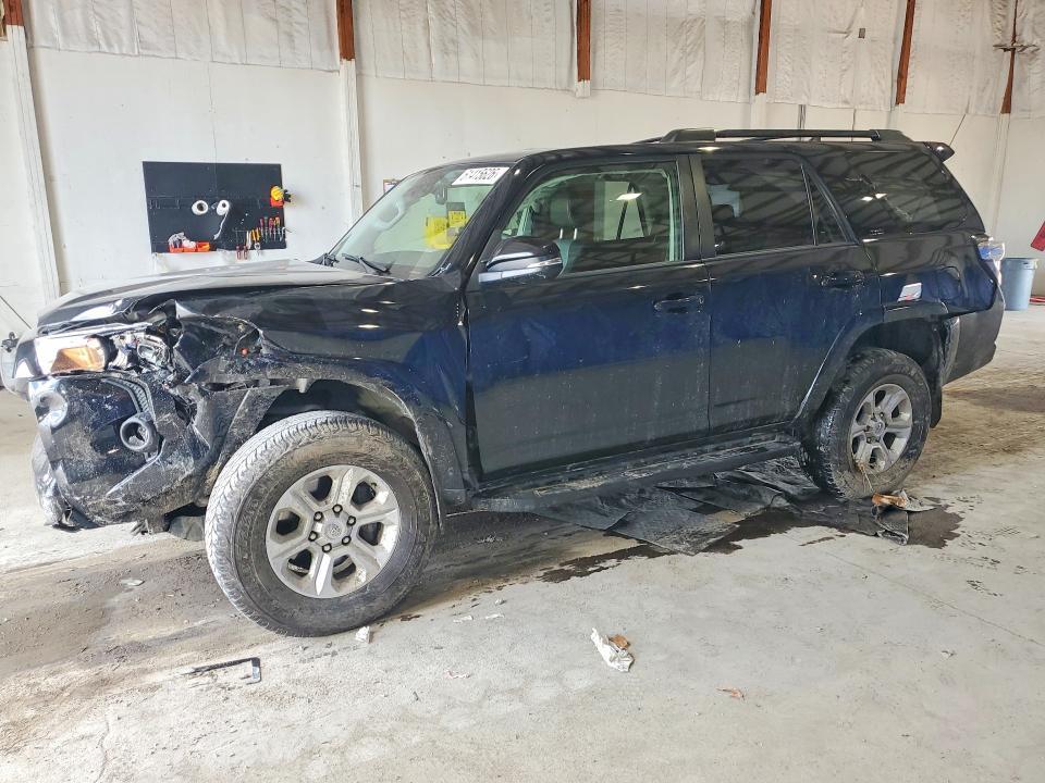2022 TOYOTA 4RUNNER SR5 PREMIUM
