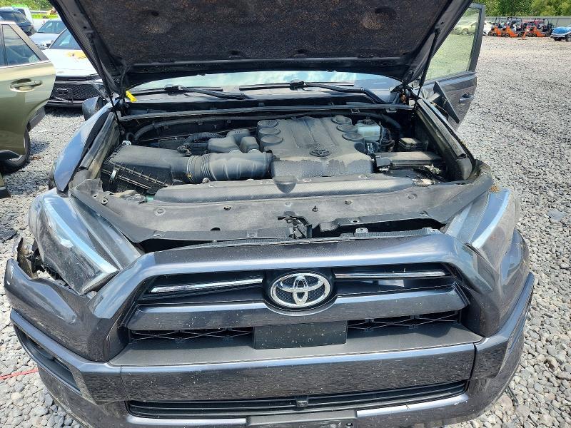 2022 TOYOTA 4RUNNER TRD SPORT — Фото 11 из 12
