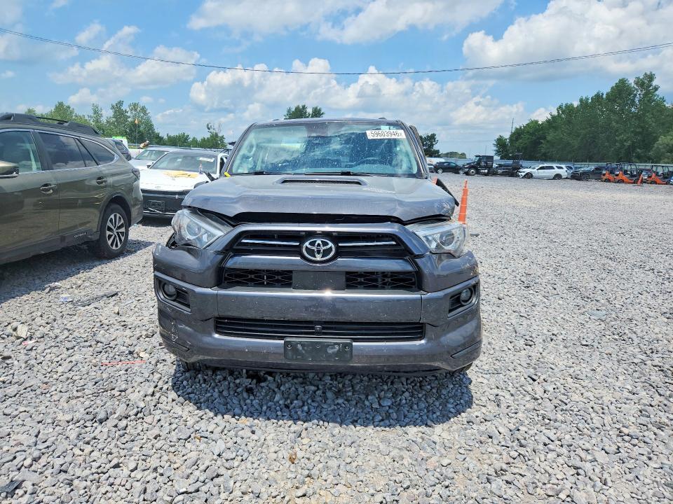 2022 TOYOTA 4RUNNER TRD SPORT — Фото 5 из 12