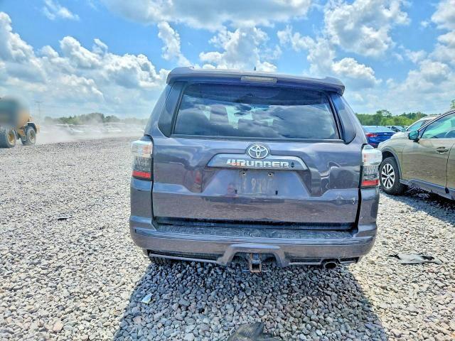 2022 TOYOTA 4RUNNER TRD SPORT — Фото 6 из 12