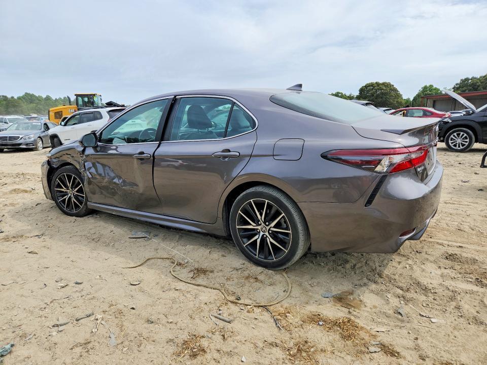 2022 TOYOTA CAMRY — Фото 2 из 12