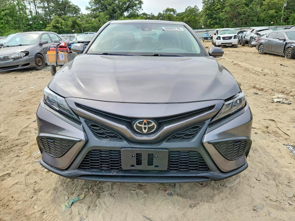 2022 TOYOTA CAMRY — Фото 5 из 12
