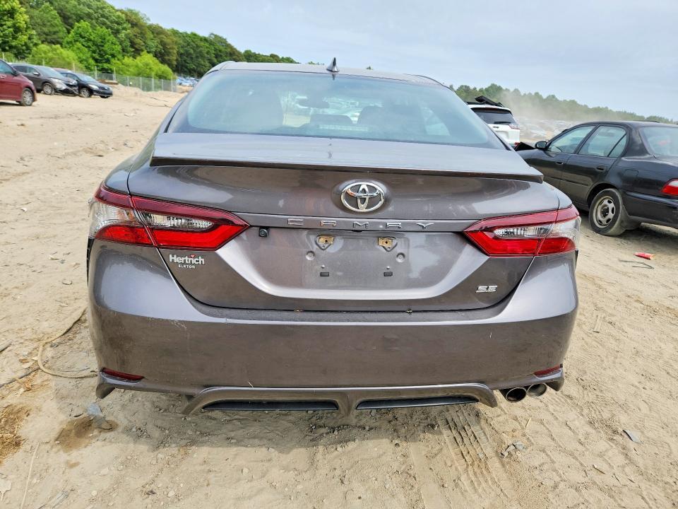 2022 TOYOTA CAMRY — Фото 6 из 12
