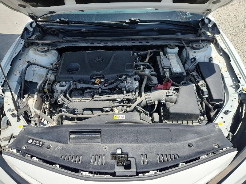 4T1G11AK4NU663066 2022 TOYOTA CAMRY photo no. 11