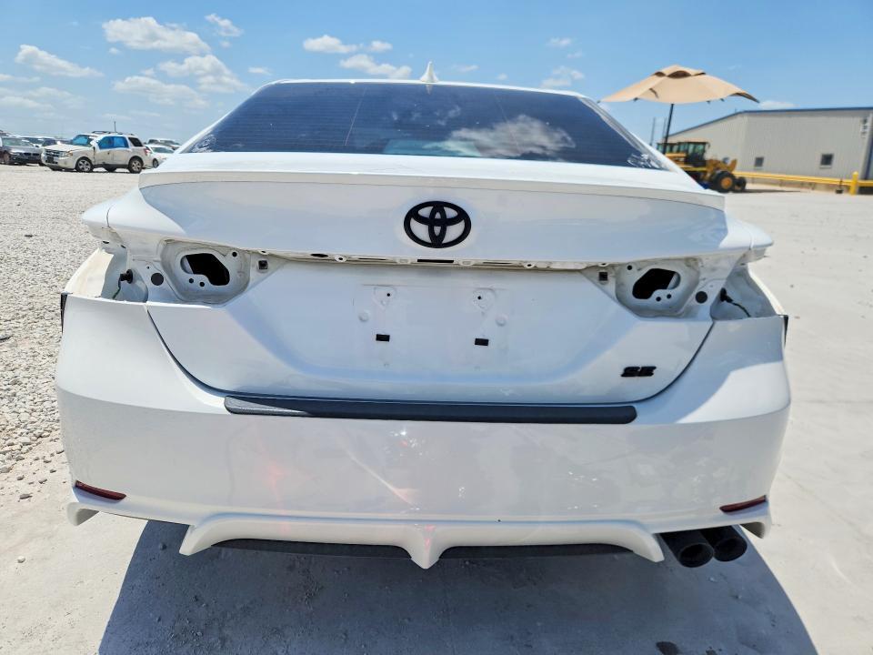4T1G11AK4NU663066 2022 TOYOTA CAMRY photo no. 6