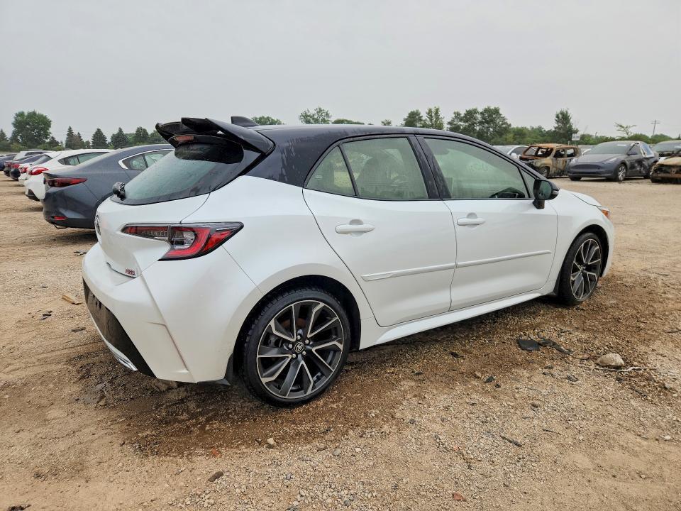 JTNC4MBE1N3172797 2022 TOYOTA COROLLA photo no. 3