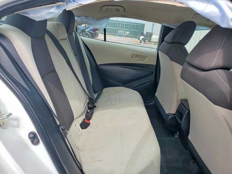 5YFEPMAE1NP330133 2022 TOYOTA COROLLA photo no. 10