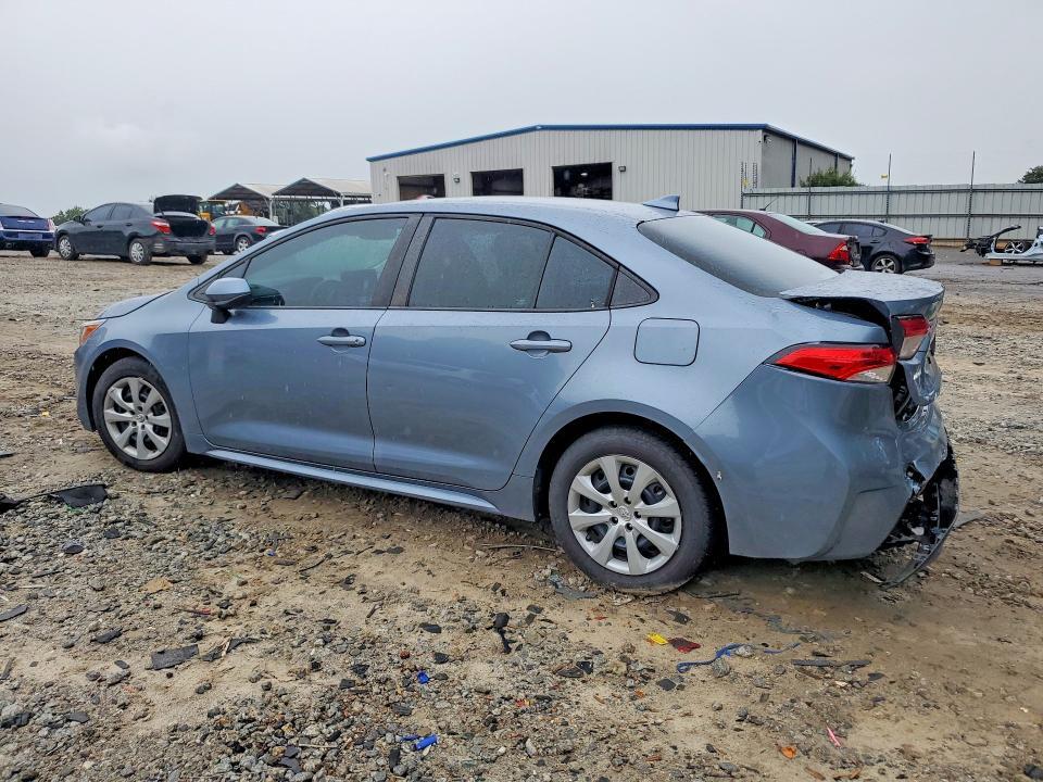 2022 TOYOTA COROLLA LE — Фото 2 из 12