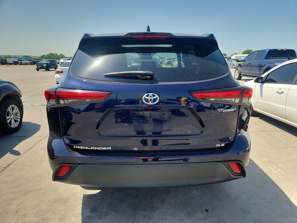 2022 TOYOTA HIGHLANDER HYBRID XLE — Фото 6 из 12