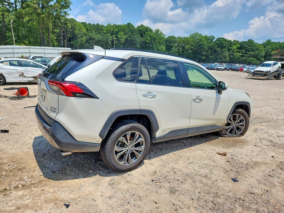 2022 TOYOTA RAV4 LIMITED — Фото 3 из 12