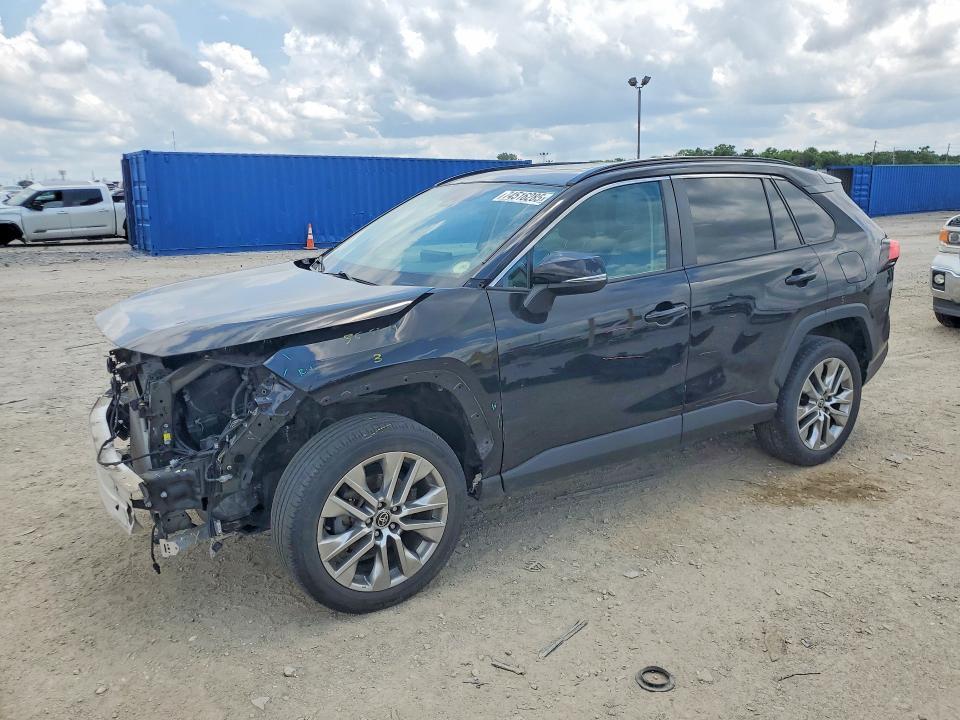 2022 TOYOTA RAV4 XLE PREMIUM