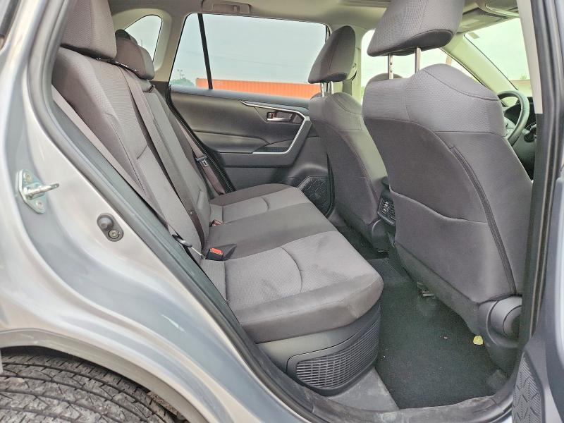 2022 TOYOTA RAV4 XLE — Фото 11 из 13