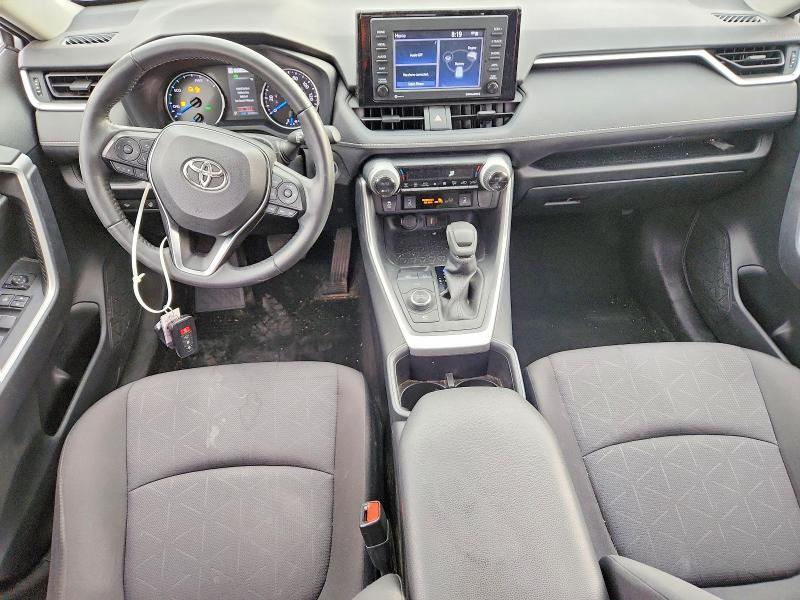 2022 TOYOTA RAV4 XLE — Фото 8 из 13