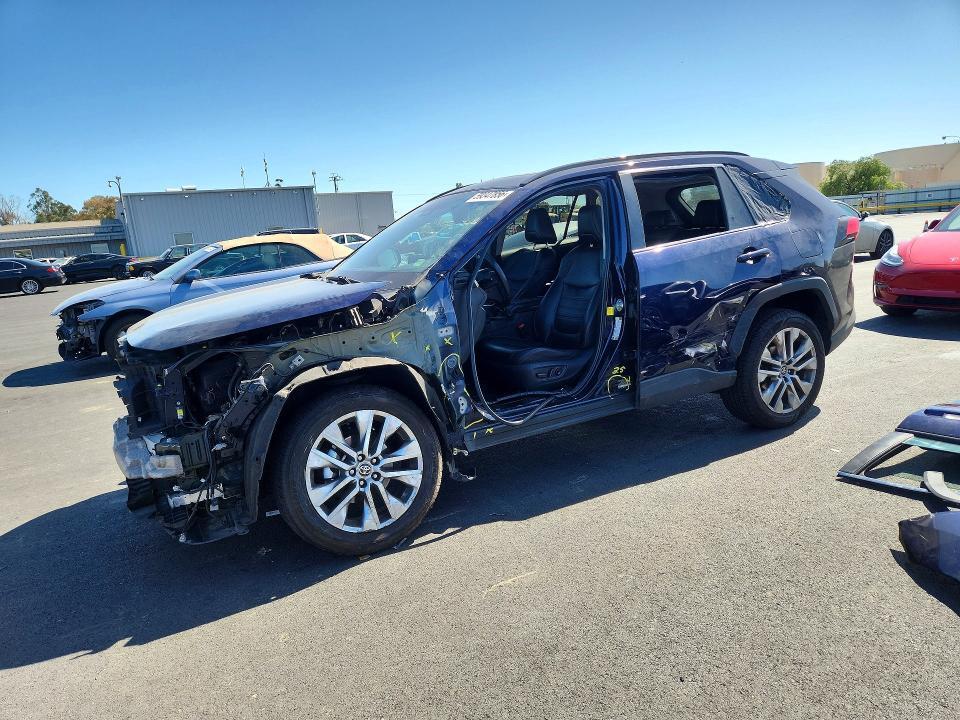 2022 TOYOTA RAV4