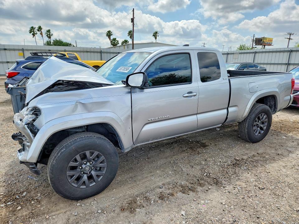2022 TOYOTA TACOMA