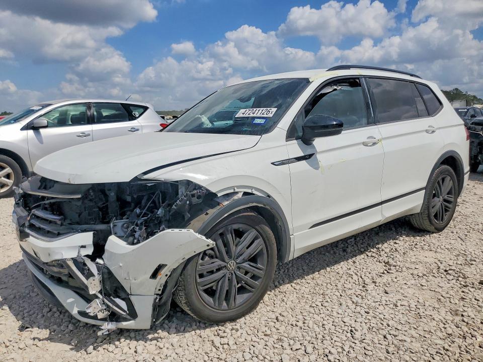 2022 VOLKSWAGEN TIGUAN