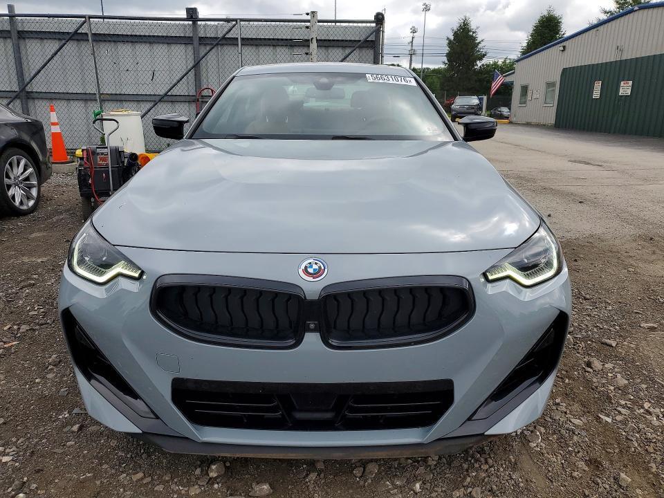 2023 BMW M240XI — Фото 5 из 12