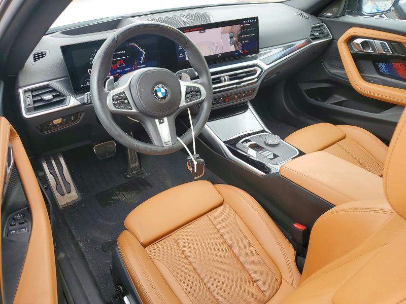 2023 BMW M240XI — Фото 8 из 12