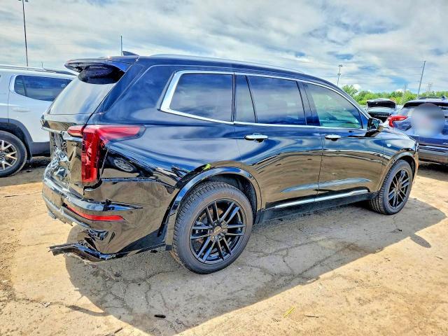 2023 CADILLAC XT6 LUXURY — Фото 3 из 13