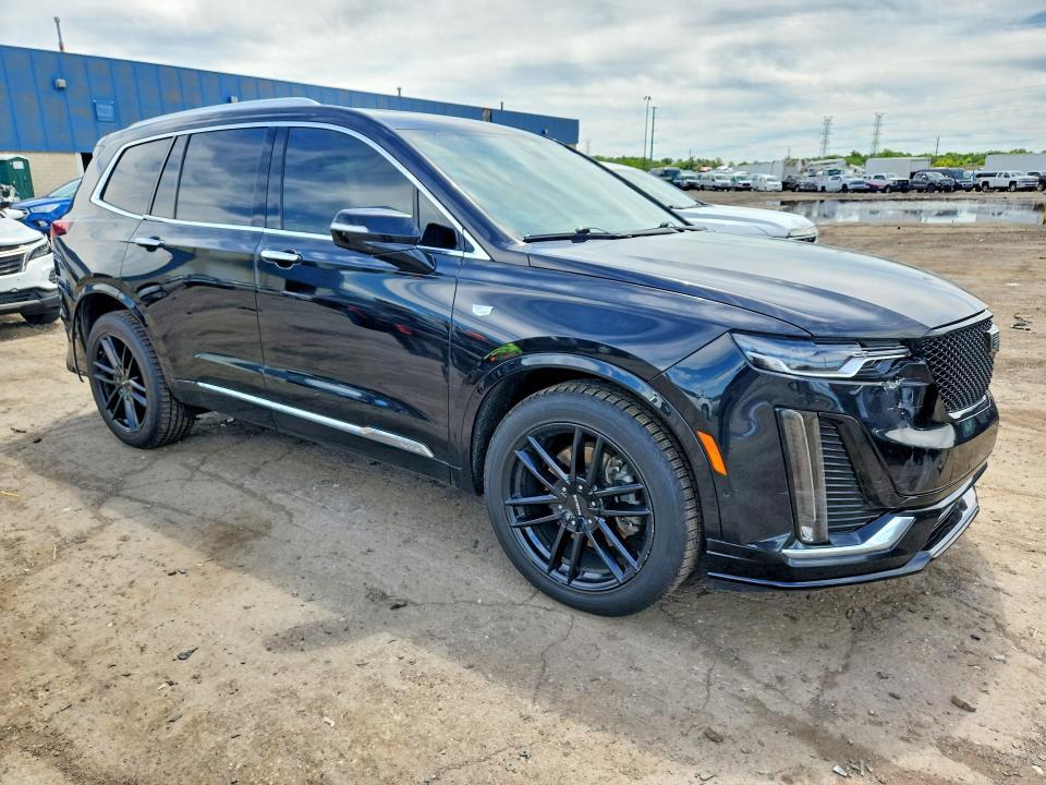 2023 CADILLAC XT6 LUXURY — Фото 4 из 13