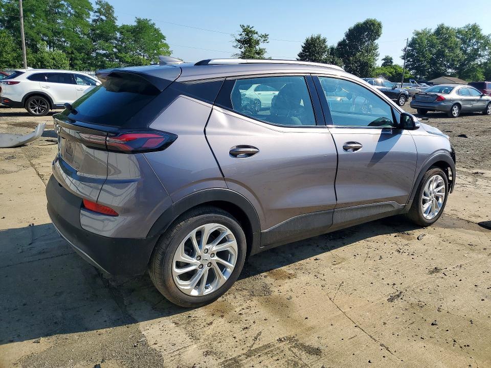 2023 CHEVROLET BOLT EUV LT — Фото 3 из 12