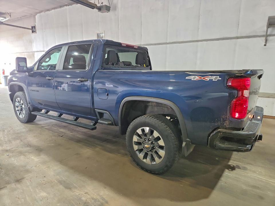 2023 CHEVROLET SILVERADO K2500 CUSTOM — Фото 2 из 12