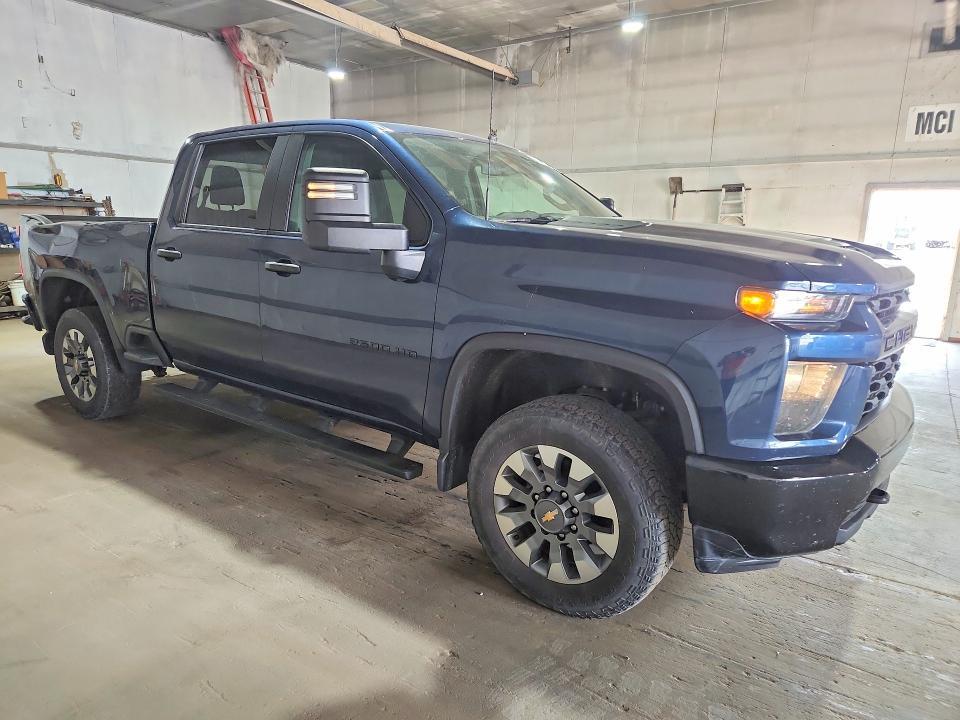 2023 CHEVROLET SILVERADO K2500 CUSTOM — Фото 4 из 12