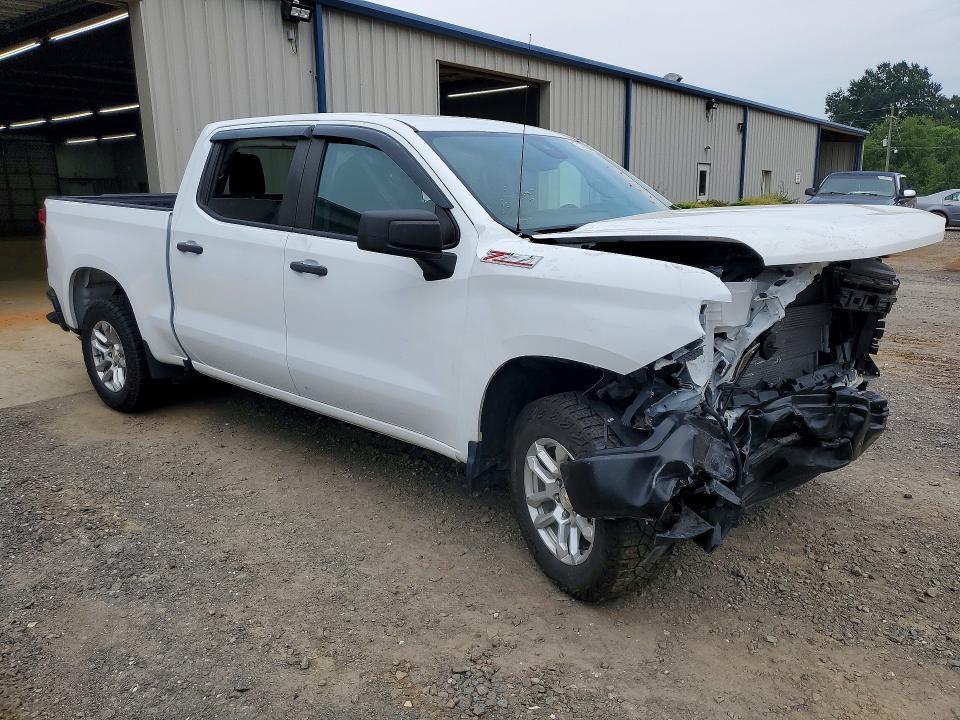 2023 CHEVROLET SILVERADO K1500 — Фото 4 из 12