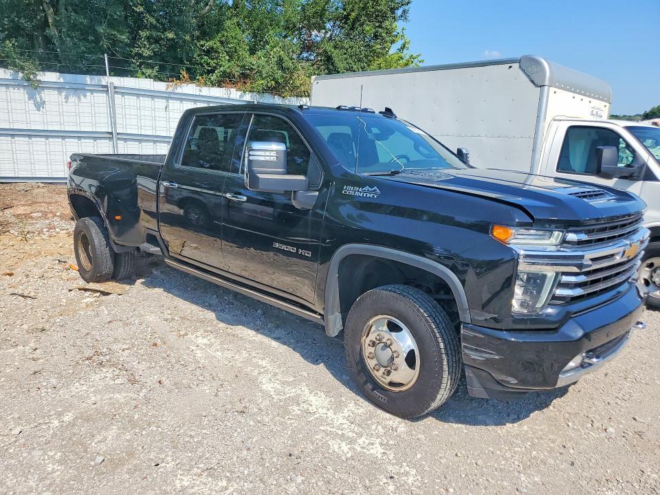 2023 CHEVROLET SILVERADO K3500 HIGH COUNTRY — Фото 4 из 13