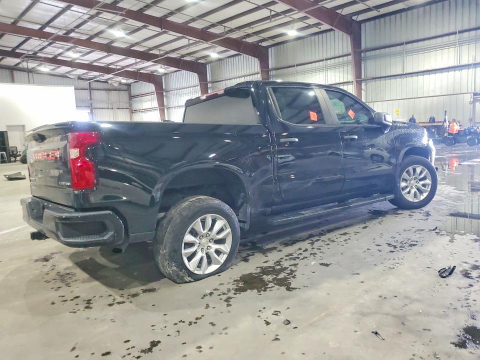 2023 CHEVROLET SILVERADO C1500 CUSTOM — Фото 3 из 12