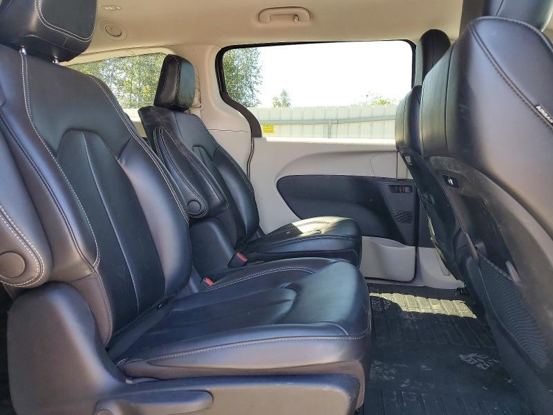 2023 CHRYSLER PACIFICA HYBRID TOURING L — Фото 11 из 14